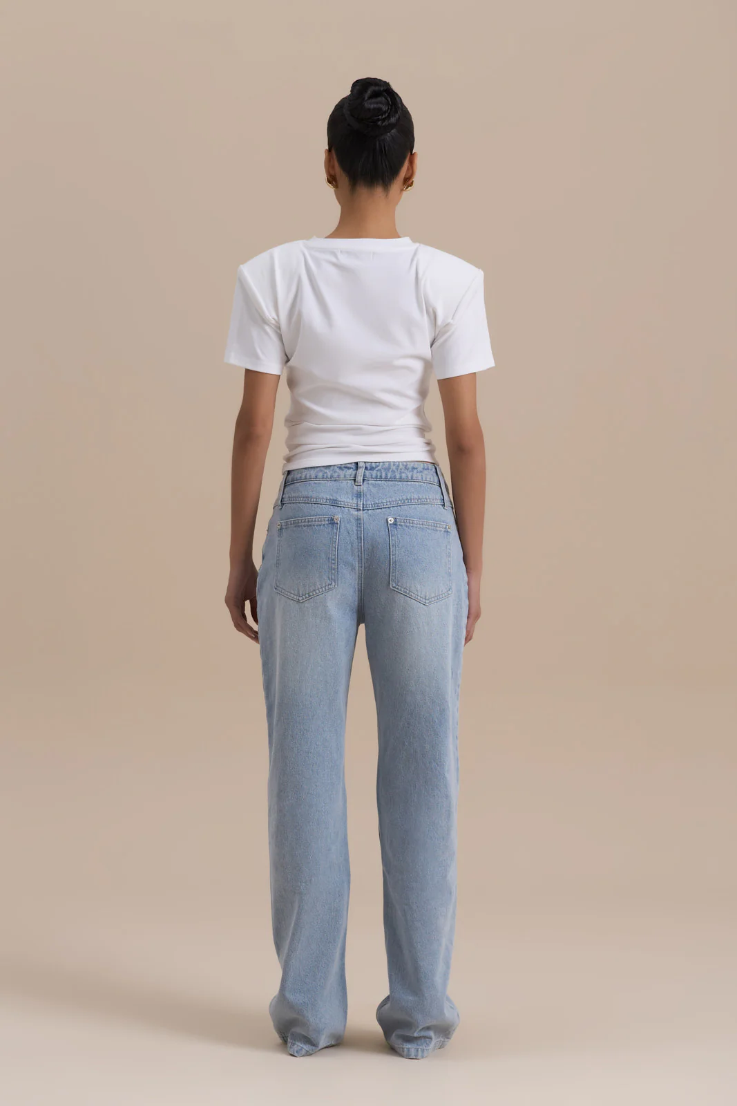 KNOT SO BASIC T-SHIRT | WHITE - Image 5