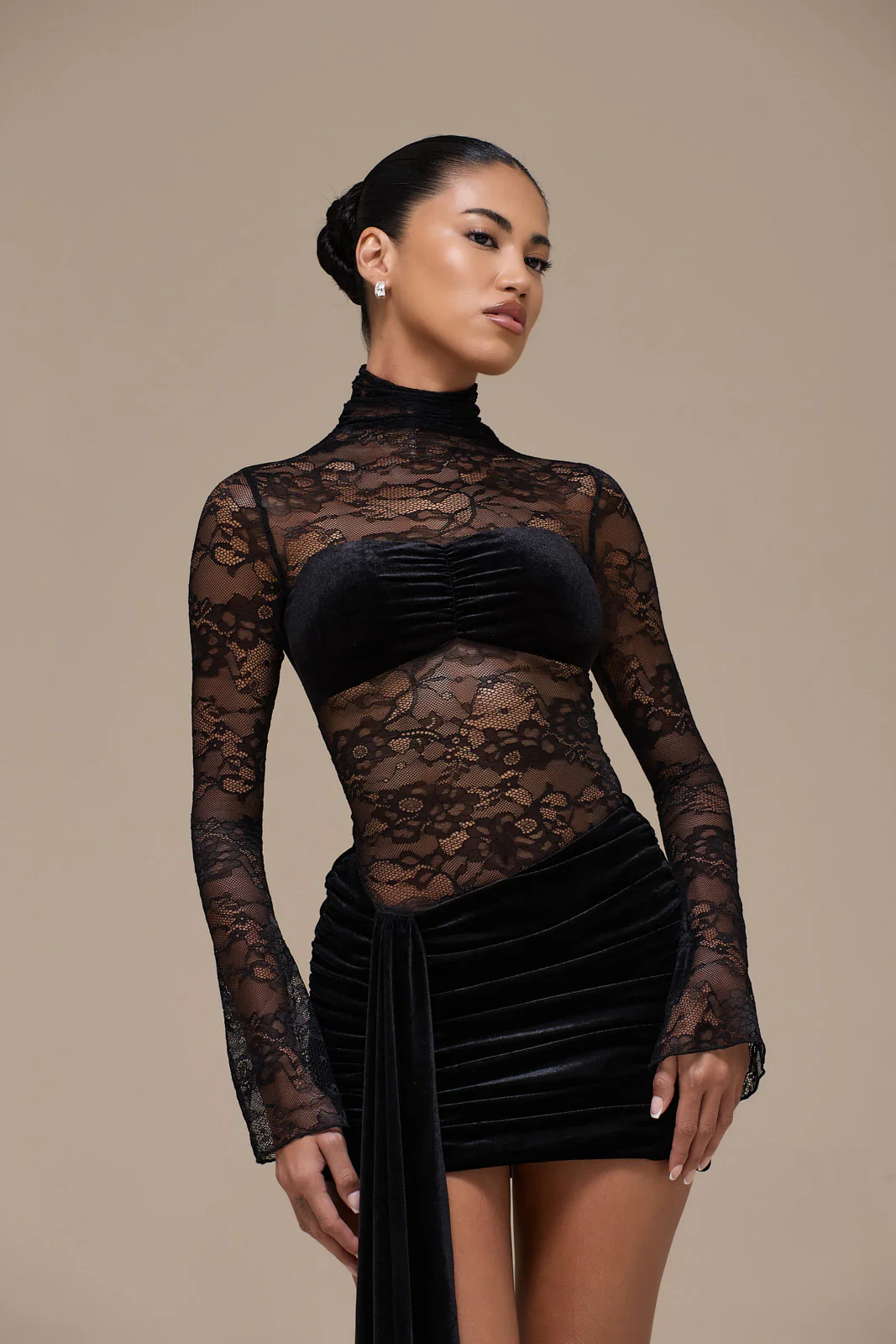 SASHA MINI DRESS | BLACK LACE - Image 2